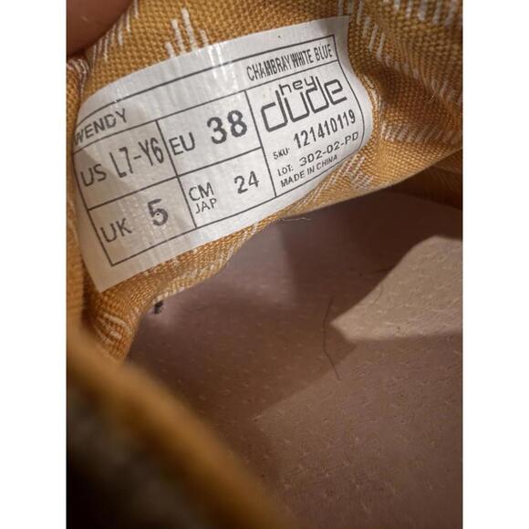 Hey Dude Wendy Chambray White Blue Slip On Shoes Women’s US 7 Excellent Cond. - Picture 6 of 6